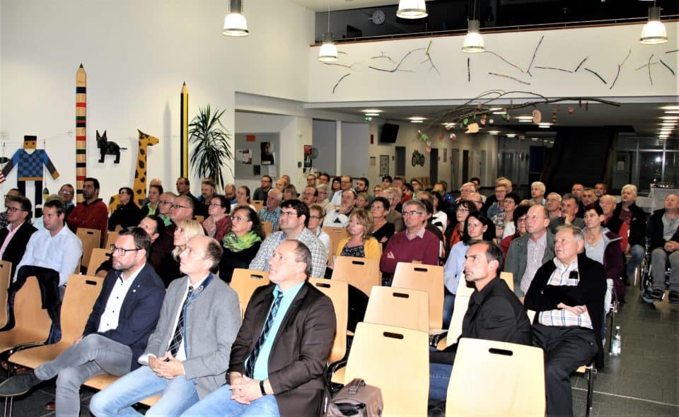 Vereine erfuhren viel Wissenswertes über das Vereinsrecht  –  Fast 100 Vereinsvertreter informierten sich –  Veranstalter ILE Passauer Oberland